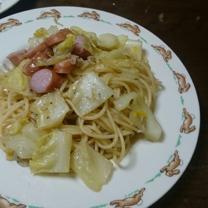しらすとキャベツとウィンナーのさっぱりパスタ